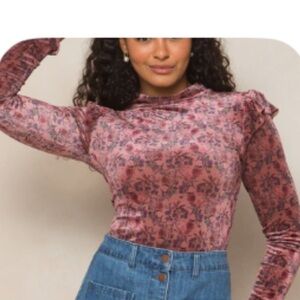 Ivy City Co Floral Top